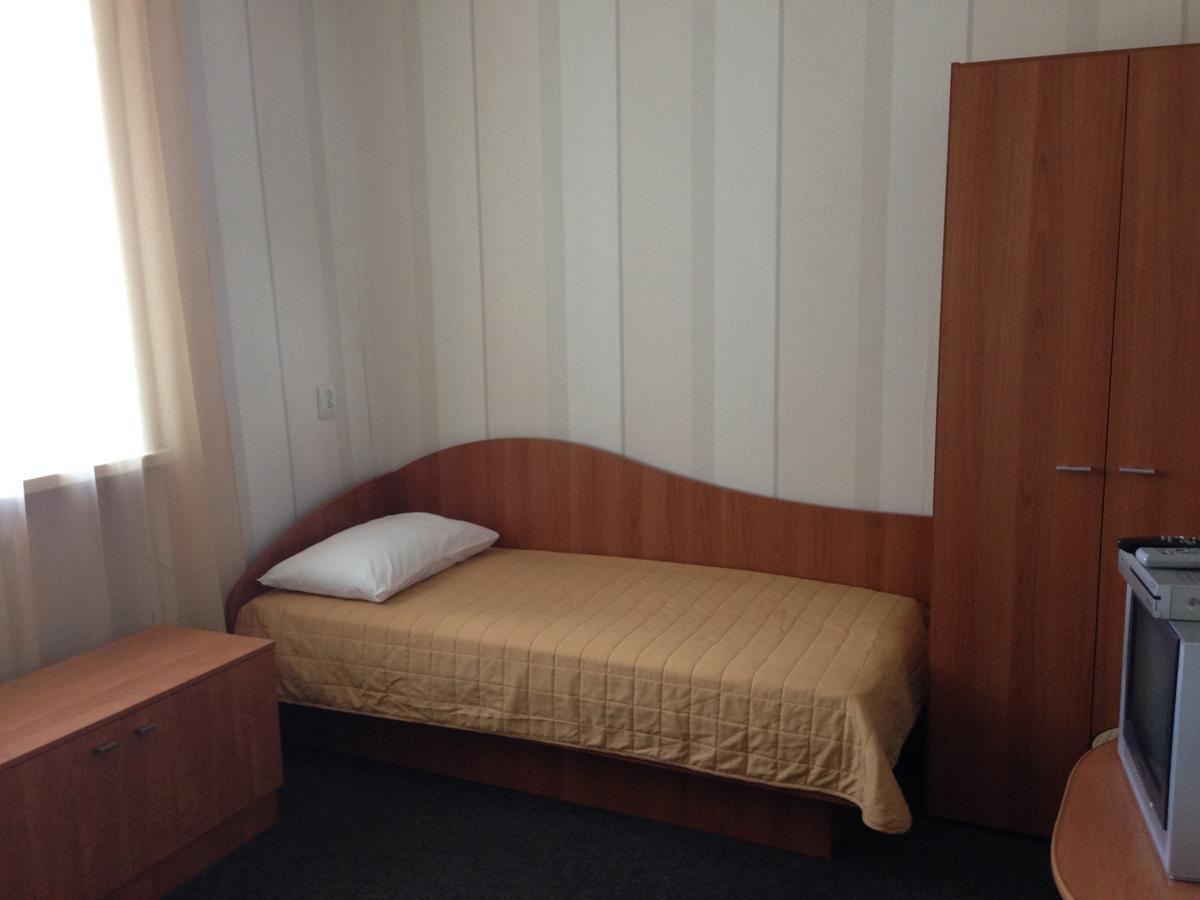 U Fedora Hotel Oleksandriia Buitenkant foto