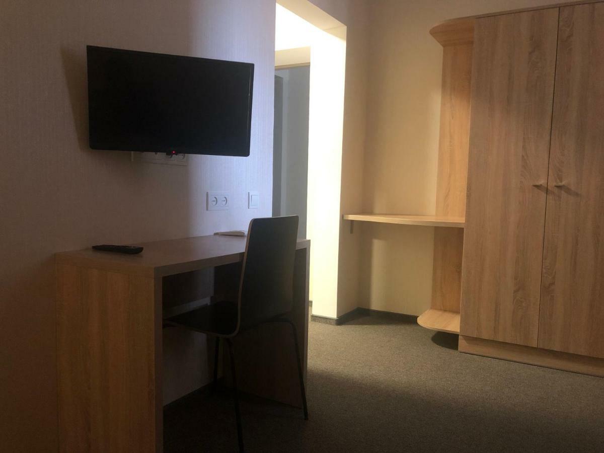 U Fedora Hotel Oleksandriia Buitenkant foto
